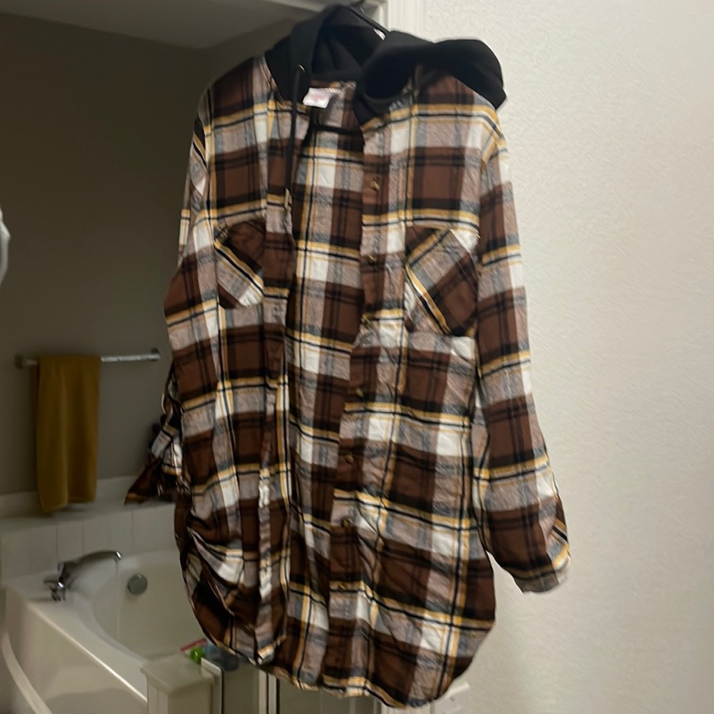 women’s flannel with hoodie